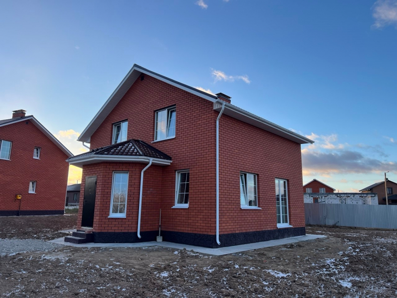 Двухэтажный дом 127,2 м²